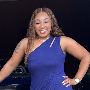 Meet your Posher, Tonya